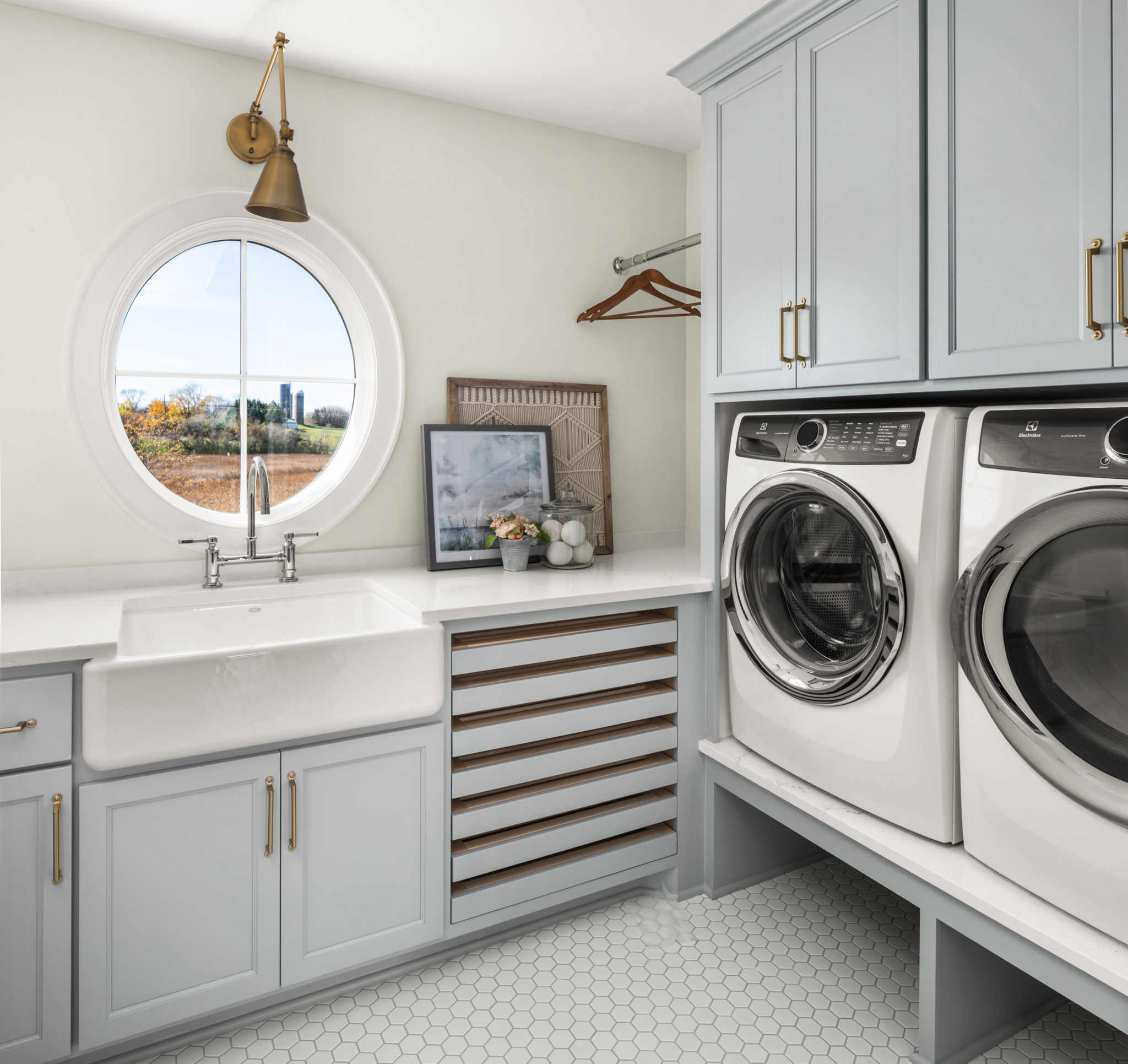 Optimize Your Laundry Room: 4 Washer & Dryer Layouts We Love | Alma Homes