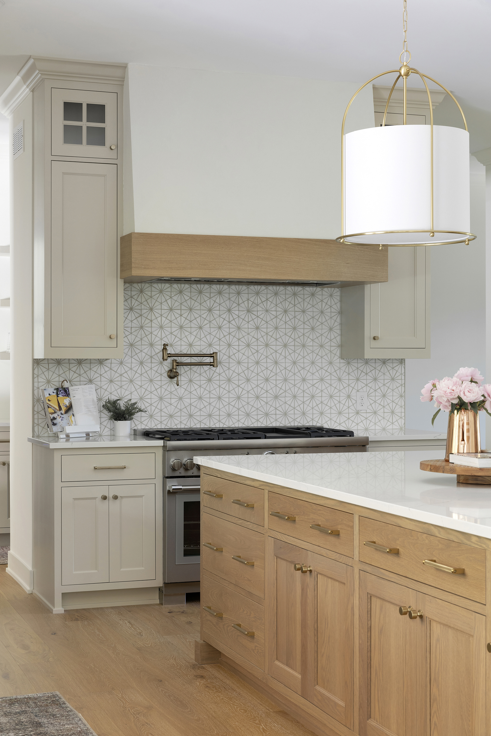 3 Neutral Kitchen Cabinet Colors that We Love for 2023
